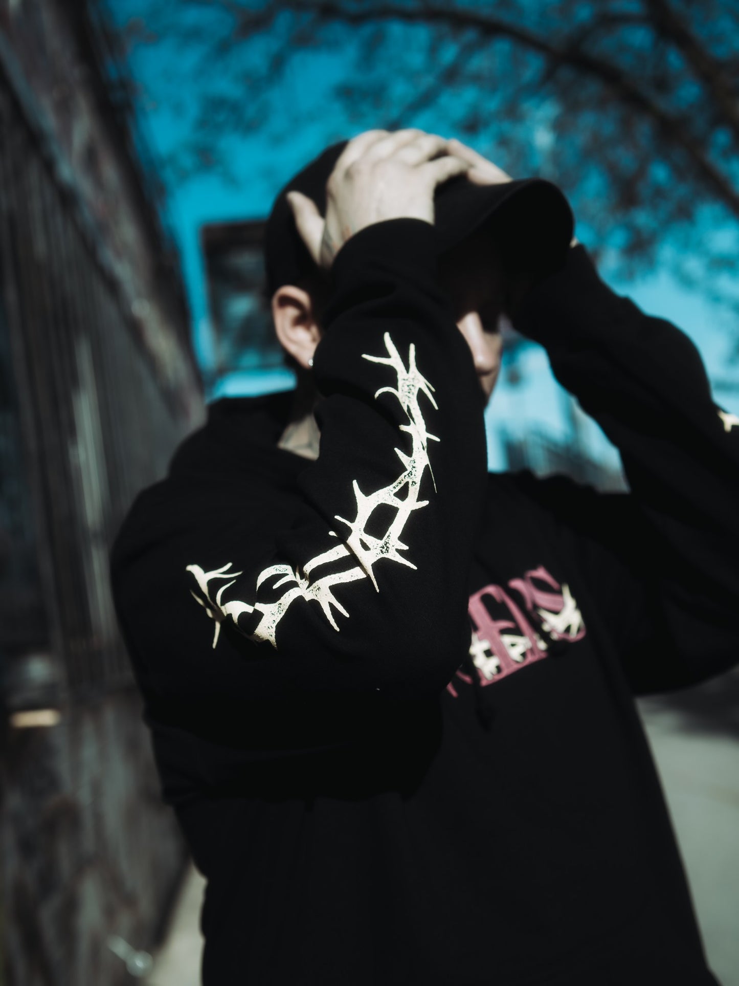 MOTIONS HOODIE